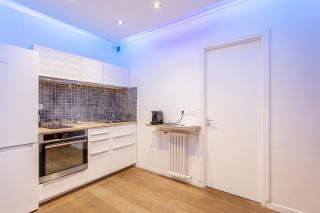 Victor Hugo Flat - 5