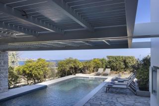 Stunning Beachfront 3BR Villa that has it ALL! - Ambelas - 1