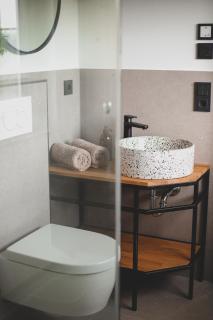 Wiesenglück Tiny House Hotel - 2