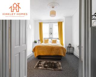 Comfy 4bed Home - Free Parking, Wifi - Long Stays Welcome By Hinkley Homes Short Lets & Serviced Accommodation - Litherland - 6
