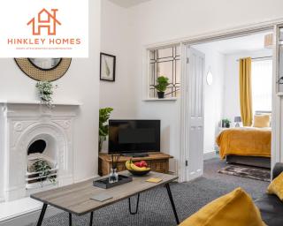 Comfy 4bed Home - Free Parking, Wifi - Long Stays Welcome By Hinkley Homes Short Lets & Serviced Accommodation - Litherland - 3