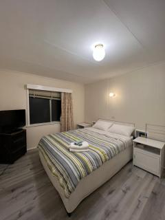 Cowes central house with Netflix & Prime Video, near shop & beach - 8