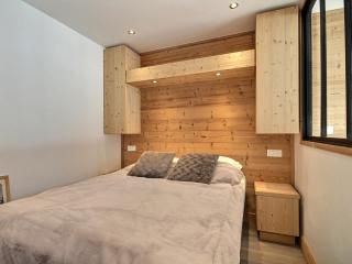 Superbe appt rénové 3 pièces au pied des pistes, balcon sud, 8 pers, près commerces - FR-1-455-36 - 3