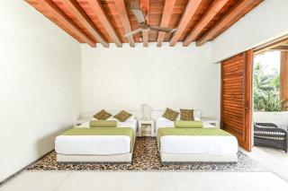 Beautiful Family House Beachfront - 7