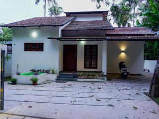 Eva Meadows - Kollam - 2
