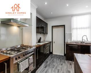 Large 5bed House - Free parking - 8 beds - Anfield - Serviced Accomodation - 7