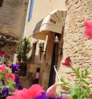 Hostellerie Maleville, logis hôtel Pontet - Beynac-et-Cazenac - 2