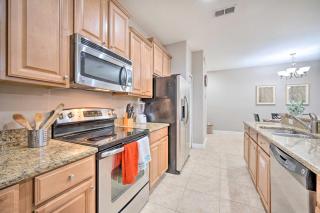 Private Pool and Lanai Resort Townhome in Kissimmee - 3