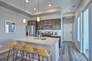 6 Mi to Dtwn Denver Townhome with Patio! - Thornton - 2