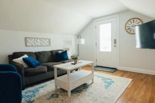 Charming Apt with chic decor Superhost w 5 Stars - 6