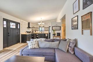 Cottage with Grill and Fire Pit in Osage Beach! - Osage Beach - 5