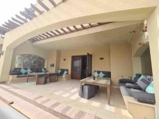Sabina - A Luxurious Fully Furnished Ground Floor 2BD Apartment in El Gouna-Red Sea - Hurghada - 2