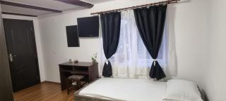 Casa de oaspeti Laura - Rîşnov - 4