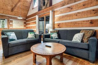 Wolf Run Gatlinburg Location Log Cabin Hot Tub - 7