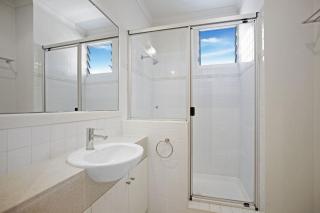 2 Casuarinas Peregian Beach - Coolum Beach - 2