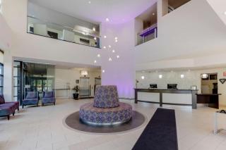 C Hotel by Carmen's, BW Premier Collection - Hamilton - 4
