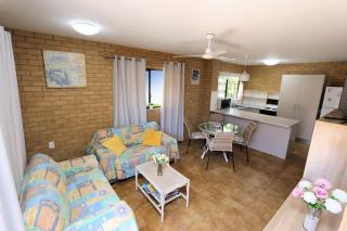 Ocean Shores 11 - Bargara - 4