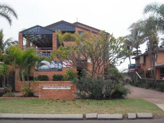 Horizons Unit 2 Beachfront Unit - Bargara - 8