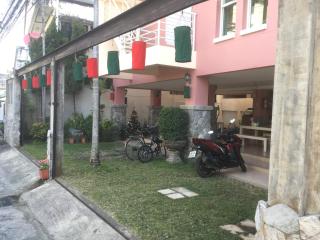 Triple Palms House - 3