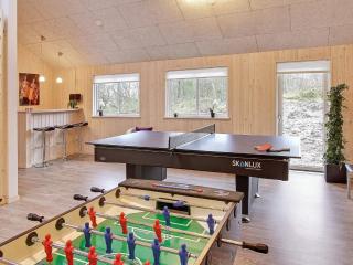 18 person holiday home in Henne - Henne Strand - 8