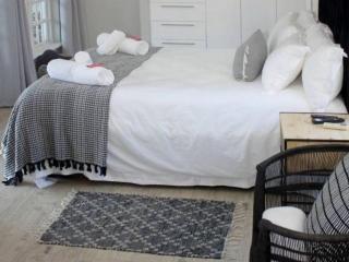 La Belle Guest House - Bloemfontein - 6
