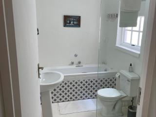 La Belle Guest House - Bloemfontein - 1