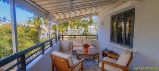 LUXURY MODERN apartment - Excellent location 50m from the beach, restaurants, bars, shops - Flic en Flac - 1