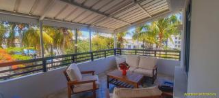 LUXURY MODERN apartment - Excellent location 50m from the beach, restaurants, bars, shops - Flic en Flac - 3