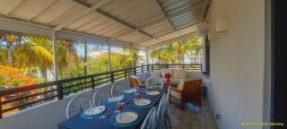 LUXURY MODERN apartment - Excellent location 50m from the beach, restaurants, bars, shops - Flic en Flac - 9