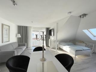 F10 APARTMENT Illertissen SKY - Illertissen - 7