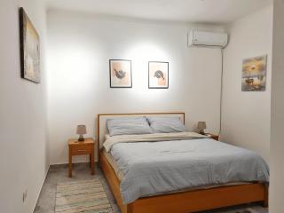 Your home far away from home! - Tirana - 9