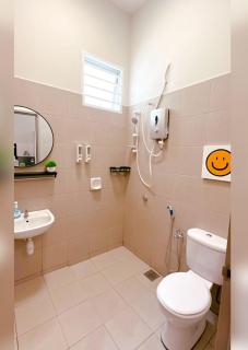 M Cozy Homestay - Kampong Jelutong - 4