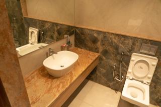 The Paradise Hotel - LUXURY STAY - Kanchipuram - 5