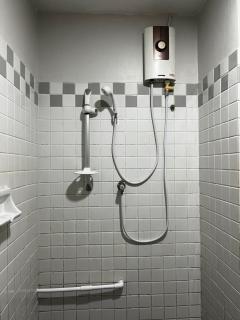 32Sqm 1000x500wifi workplace long stay - 4