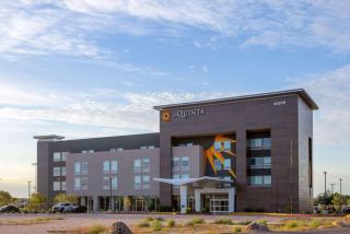 La Quinta Inn & Suites by Wyndham Maricopa Copper Sky - Maricopa - 8