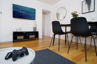 Best Location Oxford Str, Soho 2 Bedr, 3 Beds, 2 Bath - London - 1