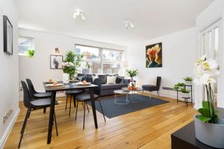Best Location Oxford Str, Soho 2 Bedr, 3 Beds, 2 Bath - London - 0