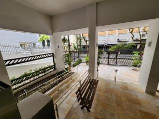 Apto Pitangueiras 2 quartos , 1 vaga , 6 pessoas , 50 metros do mar - 9