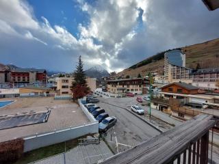 Studio centre station avec balcon, parking, près des pistes pour 4 pers - FR-1-516-42 - Les Deux Alpes - 2