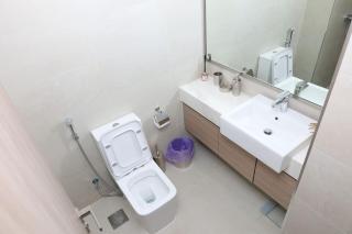 Superb Studio by The Creek view - Dubai - 4