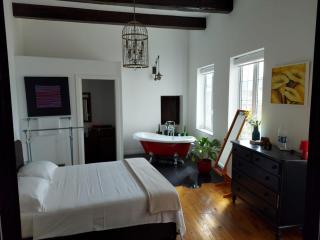 Rooftop Heated Jacuzzi, Fireplace, A Unique Home! - Żebbuġ - 5