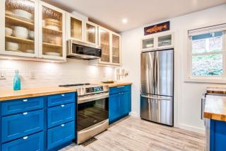 Blue Moon Cottage - Lake Lure - 1