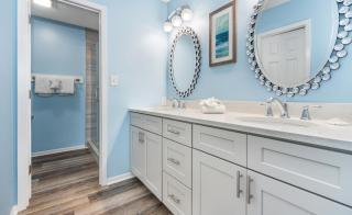 Edgewater Villa #712 - 1