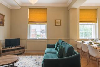 Admiralty House - Deal - 1