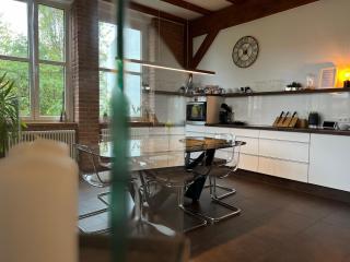 ARYVE ErfurterLoft - Boutique Loft zentrumsnah mit kostenfreien Parkplätzen, Design-Interieur und Netflix - 5
