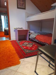 Sweet Home - 1