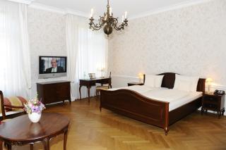 HELIOPARK Bad Hotel Zum Hirsch - Baden-Baden - 6