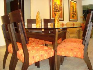 Apartamento de Lujo con playa privada Condominio Torre Marina - 7