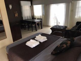 Moxons Beach Club - Boscobel - 6