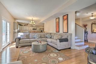 Huge Cozy Home with Many Bedrooms in Ivywild - 6